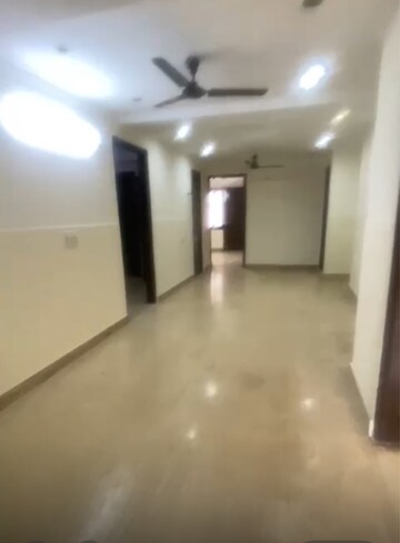 3.5 BHK Builder Floor For Rent in Karol Bagh