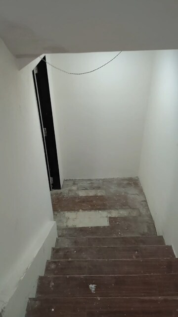 Staircase in  Warehouse at Goregaon West – for Rent