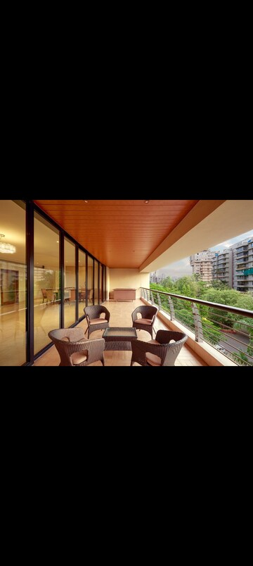 4 BHK Apartment For Rent in Raheja Sunkist, Bandra West