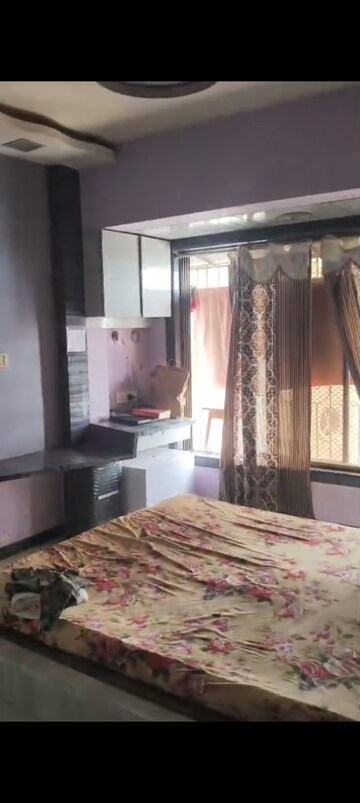 Bedroom in 2 BHK Apartment at Kurla West – for Rent