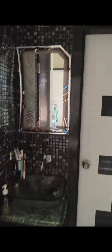 2 BHK Apartment – Exterior View View at Kurla West - for Rent