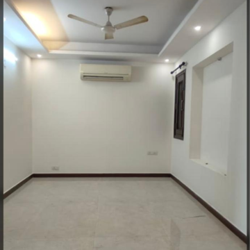 Room in 3 BHK Builder Floor at Boutique Residential Apartments C-220, Sarvodaya Enclave – for Rent