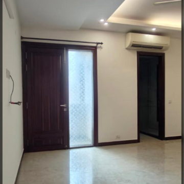 Room in 3 BHK Builder Floor at Boutique Residential Apartments C-220, Sarvodaya Enclave – for Rent