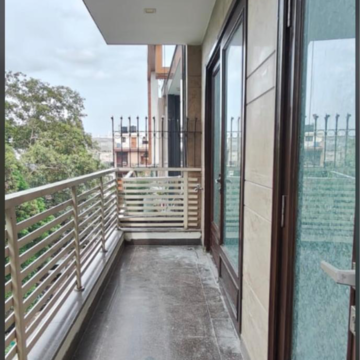 Balcony in 3 BHK Builder Floor at Boutique Residential Apartments C-220, Sarvodaya Enclave – for Rent