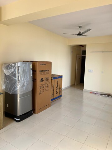 Room in 2 BHK Apartment at Breez Global Heights, Sohna Sector 33 – for Rent