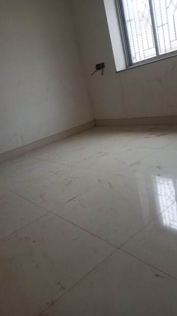 Room in 2 BHK Apartment at Dhoot New Town Extension, New Town – for Sale