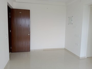 Room in 1 BHK Apartment at Today Aamod, Palaspa – for Rent