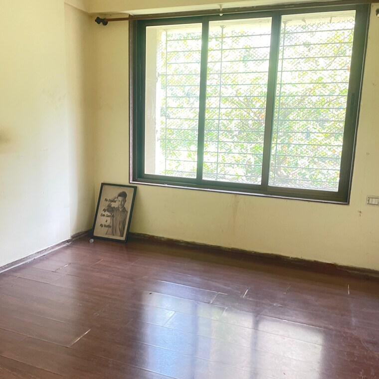 Room, kukreja-complex 1 Bedroom 450 Sq.Ft. Apartment In Usha Nagar Mumbai 9175540