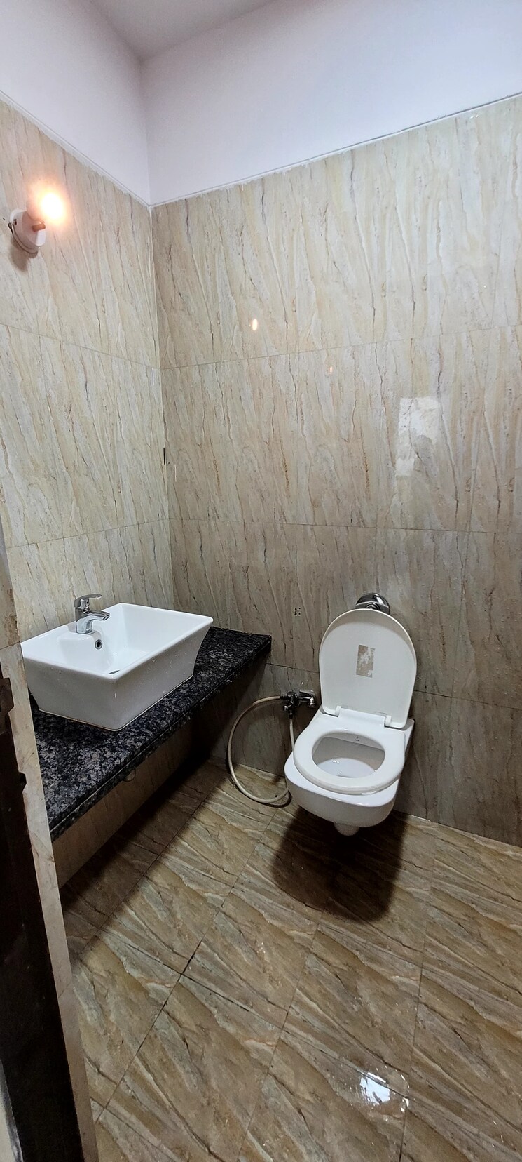 Bathroom, marathon-nexzone 1.5 Bedroom 583 Sq.Ft. Apartment In New Panvel Navi Mumbai 9175543
