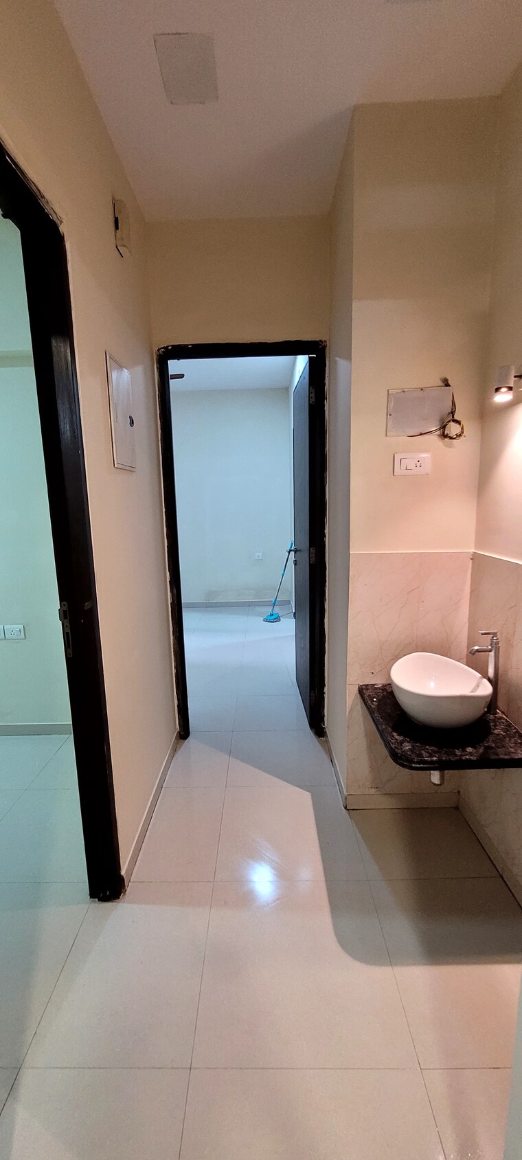 Bathroom, marathon-nexzone 1.5 Bedroom 583 Sq.Ft. Apartment In New Panvel Navi Mumbai 9175543