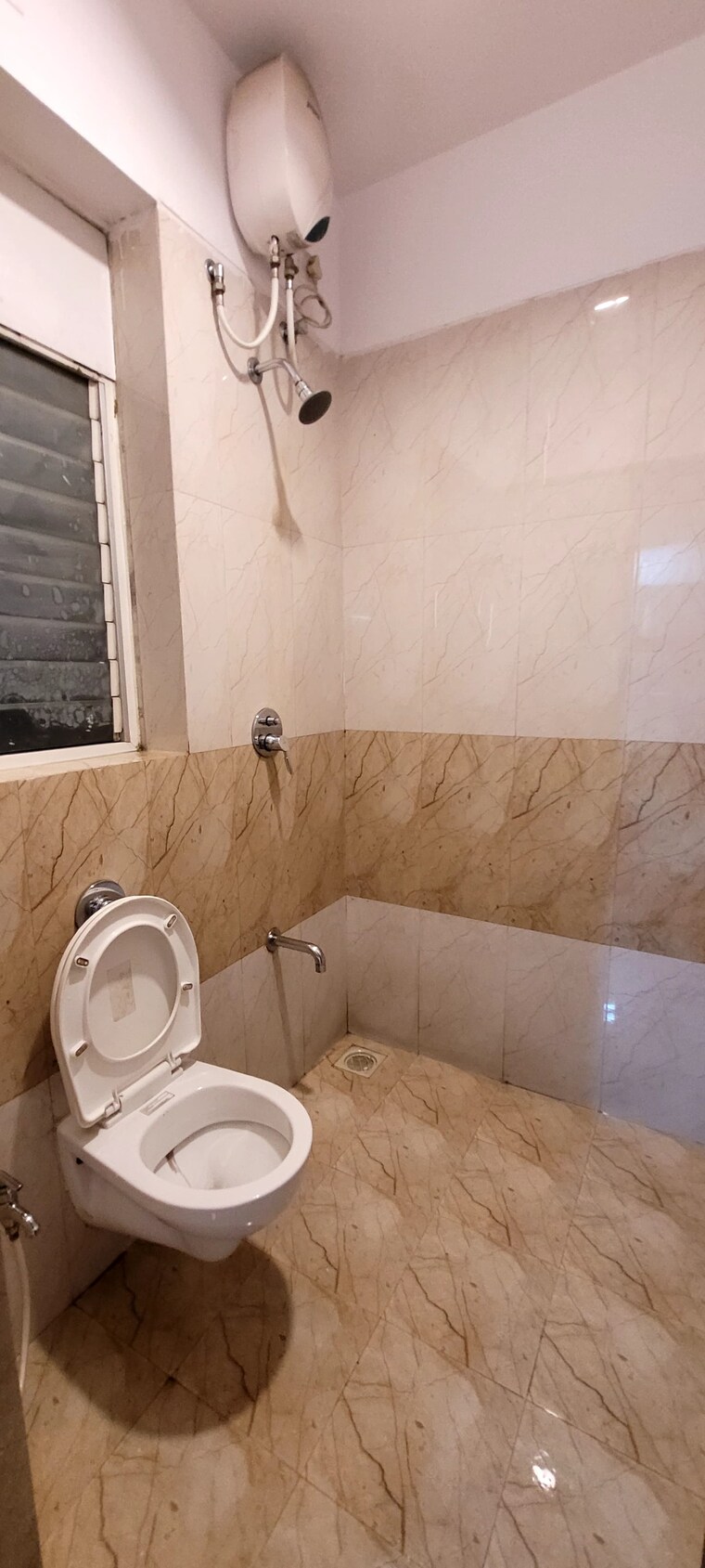 Bathroom, marathon-nexzone 1.5 Bedroom 583 Sq.Ft. Apartment In New Panvel Navi Mumbai 9175543