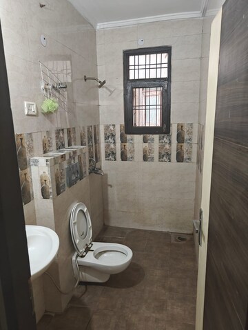Bathroom in 2 BHK Independent House at Sector 37 – for Rent