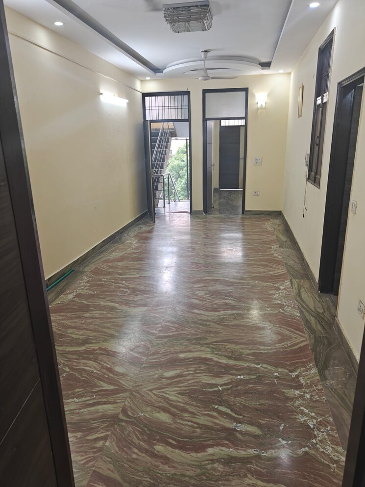 Room, sector 37 2 Bedroom 200 Sq.Ft. Independent House In Sector 37 Faridabad 9175580