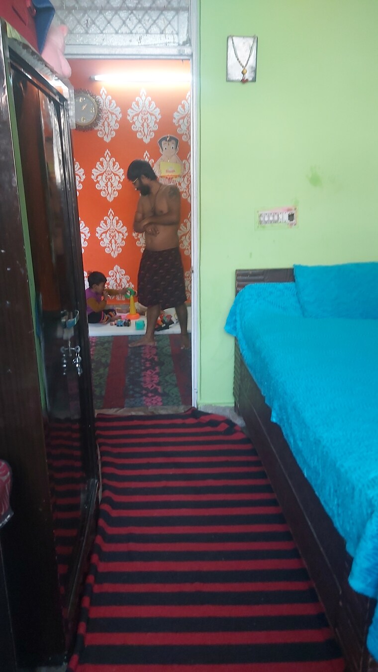 Bedroom, mayur vihar 2.5 Bedroom 480 Sq.Ft. Builder Floor In Mayur Vihar Delhi 9175588