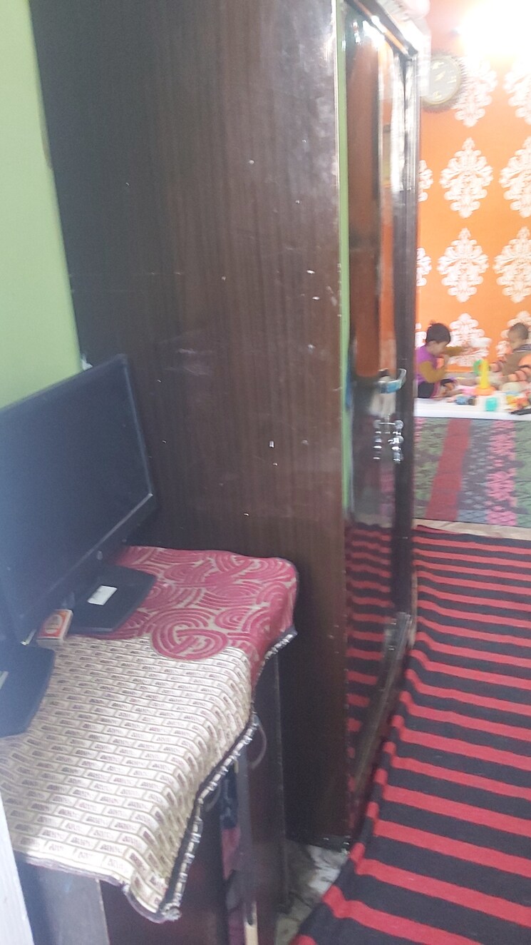 Kitchen, mayur vihar 2.5 Bedroom 480 Sq.Ft. Builder Floor In Mayur Vihar Delhi 9175588