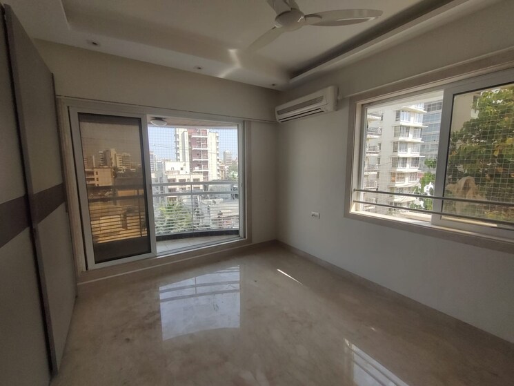  Parking, evershine-jewel 6 Bedroom 3500 Sq.Ft. Apartment In Khar West Mumbai 9175587