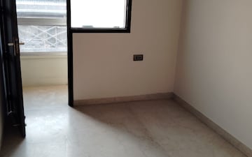 2 BHK Builder Floor For Sale in Rohini Sector 11