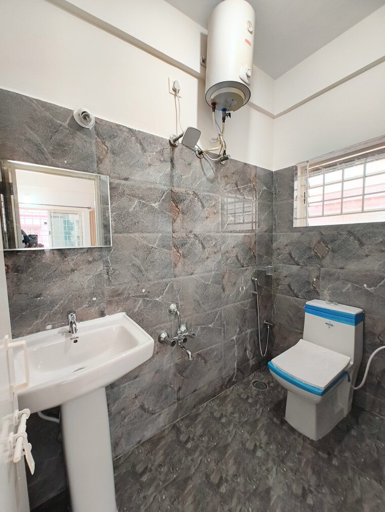Bathroom, dsr-divine 2 Bedroom 1200 Sq.Ft. Builder Floor In New Thippasandra Bangalore 9175653