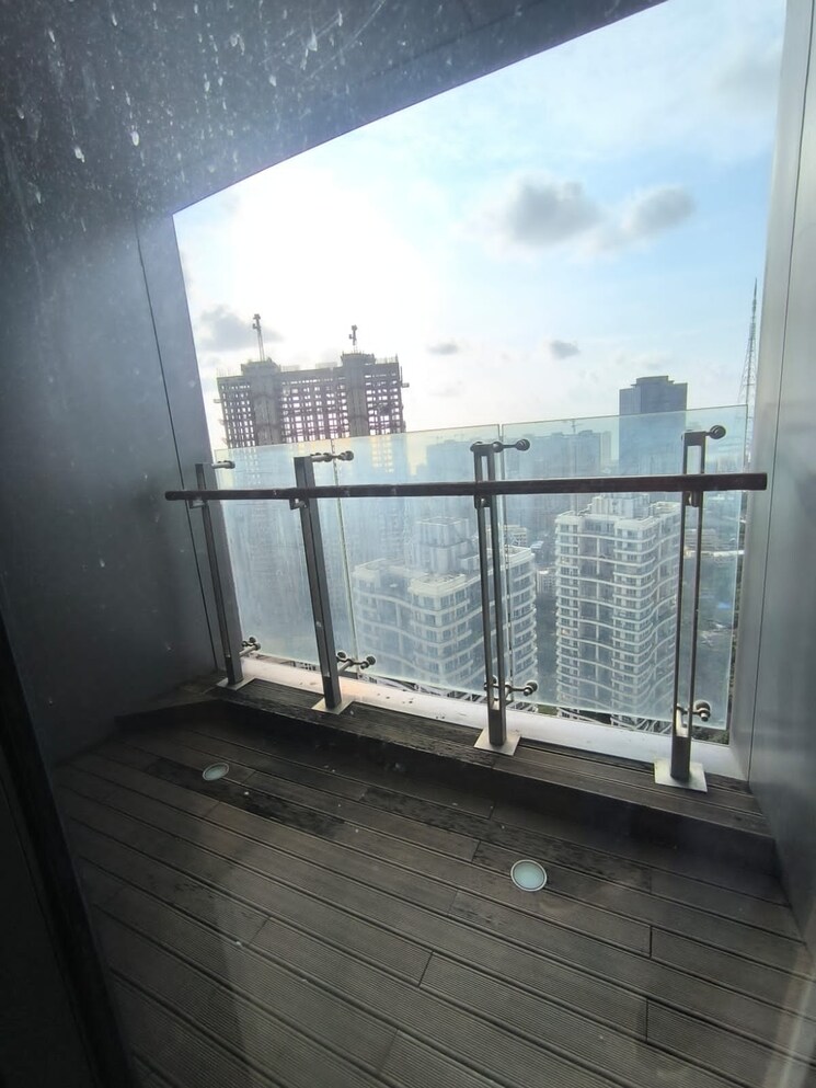 Balcony, lodha-world-crest 3 Bedroom 1880 Sq.Ft. Apartment In Worli Mumbai 9175658