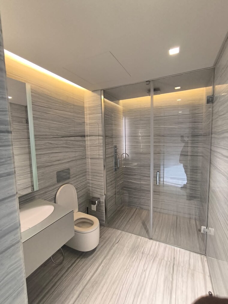 Bathroom, lodha-world-crest 3 Bedroom 1880 Sq.Ft. Apartment In Worli Mumbai 9175658