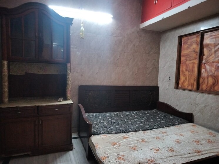 Room, sarita vihar 1 Bedroom 450 Sq.Ft. Apartment In Sarita Vihar Delhi 9175657