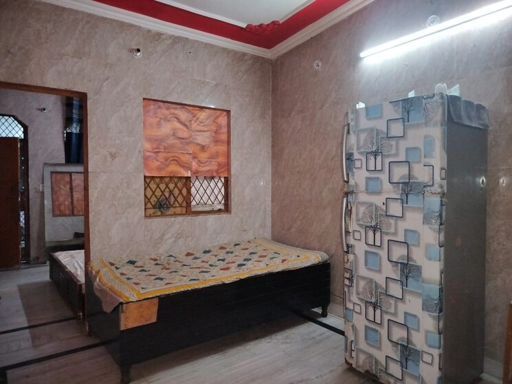 Bedroom, sarita vihar 1 Bedroom 450 Sq.Ft. Apartment In Sarita Vihar Delhi 9175657