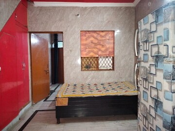 Bedroom in 1 BHK Apartment at Sarita Vihar – for Rent