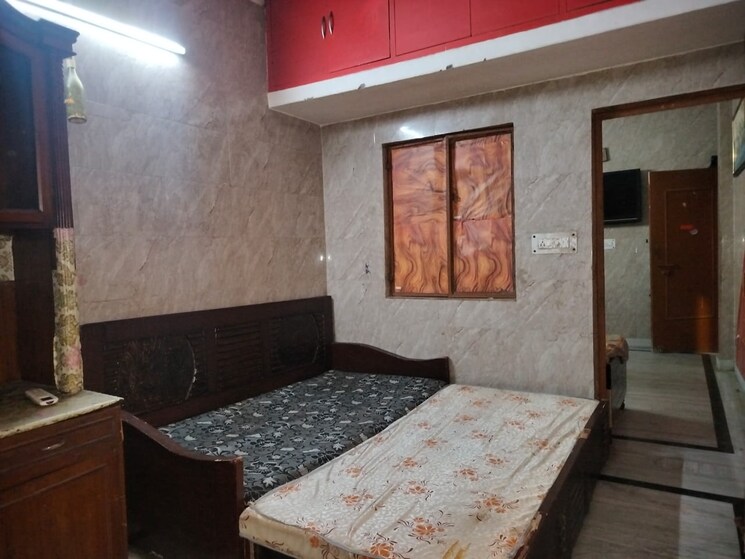 Bedroom, sarita vihar 1 Bedroom 450 Sq.Ft. Apartment In Sarita Vihar Delhi 9175657