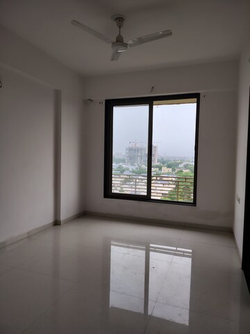 Room in 3 BHK Apartment at Kavisha C3 Celebration City Center, South Bopal – for Rent
