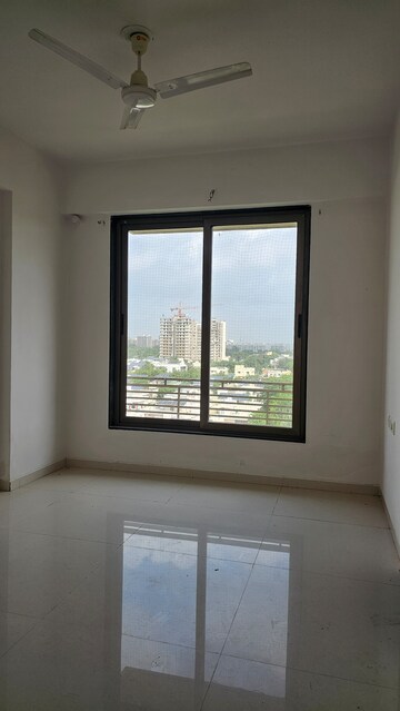Room in 3 BHK Apartment at Kavisha C3 Celebration City Center, South Bopal – for Rent