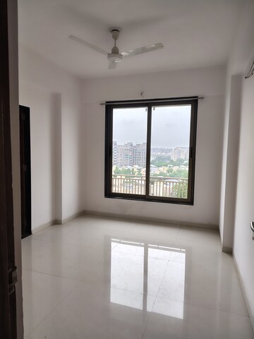 Room in 3 BHK Apartment at Kavisha C3 Celebration City Center, South Bopal – for Rent