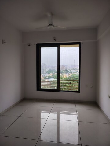 Room in 3 BHK Apartment at Kavisha C3 Celebration City Center, South Bopal – for Rent