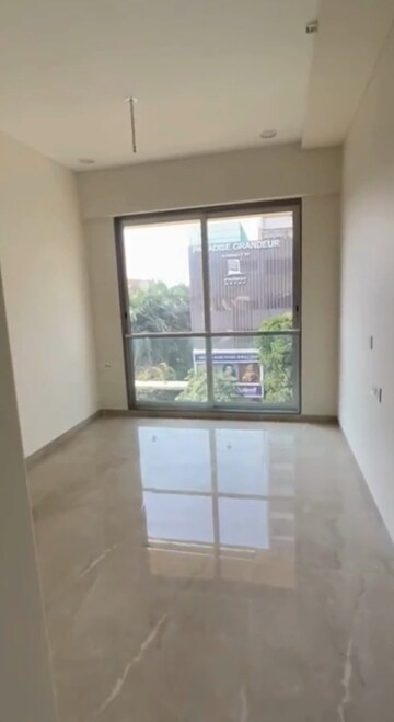 Room in 4 BHK Apartment at Raj Yashwant Prestige, Virar West – for Sale