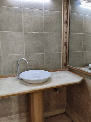 Bathroom in 2 BHK Apartment at Star Avenue Kalina, Kalina – for Rent