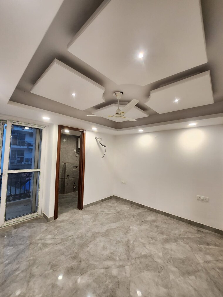 Room, vasant kunj 3 Bedroom 1800 Sq.Ft. Builder Floor In Vasant Kunj Delhi 9175768