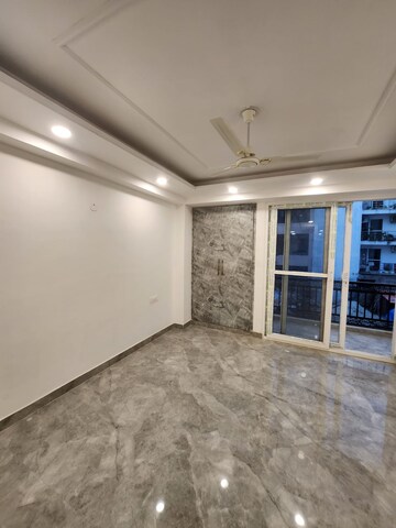 Room in 3 BHK Builder Floor at Vasant Kunj – for Sale