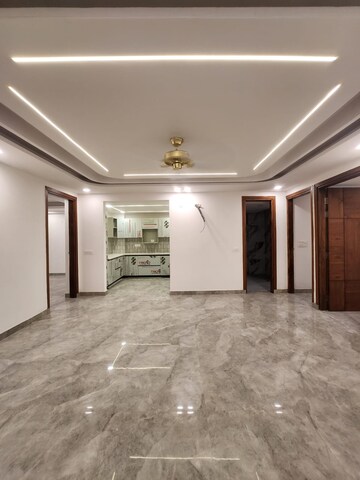 Room in 3 BHK Builder Floor at Vasant Kunj – for Sale