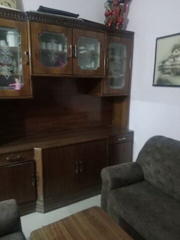 Living Room in 2 BHK Builder Floor at Sector 11 – for Rent