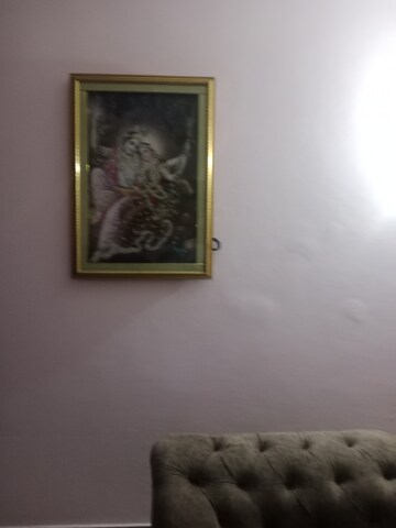 Room in 2 BHK Builder Floor at Sector 11 – for Rent