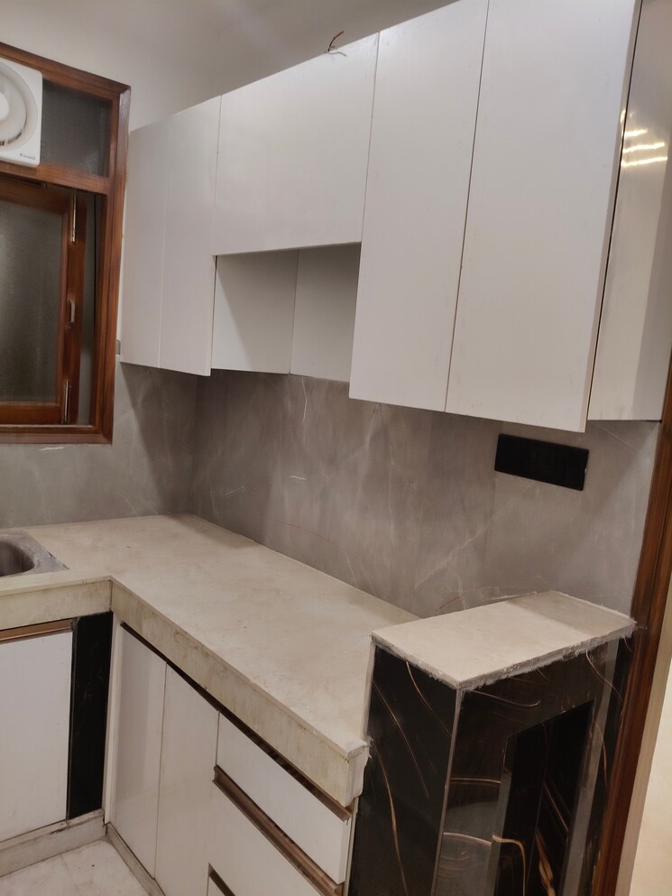 Kitchen, govindpuri 1.5 Bedroom 380 Sq.Ft. Builder Floor In Govindpuri Delhi 9175818