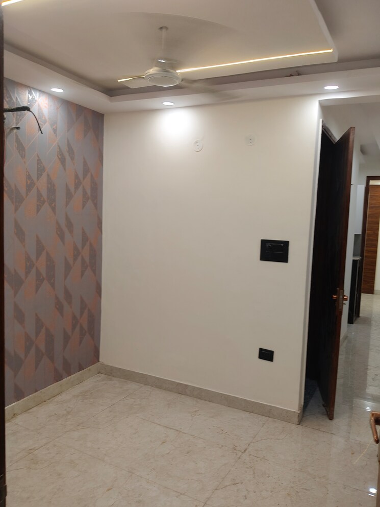 Room, govindpuri 1.5 Bedroom 380 Sq.Ft. Builder Floor In Govindpuri Delhi 9175818