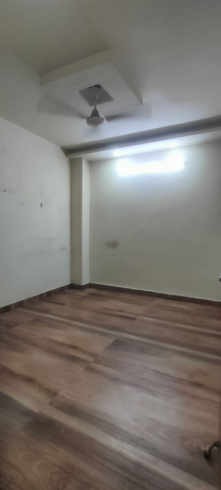 Room, govindpuri 3 Bedroom 900 Sq.Ft. Builder Floor In Govindpuri Delhi 9175824