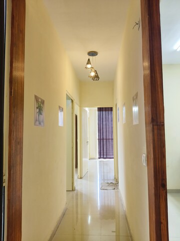 Room in 3 BHK Apartment at Conscient Habitat Residences, Sector 78 – for Rent