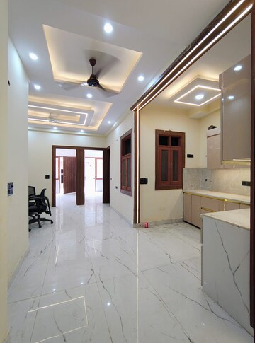 3 BHK Builder Floor For Sale in Sector 73
