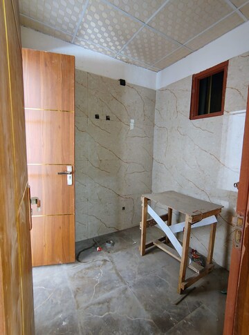  3 BHK Builder Floor at Sector 73 – for Sale