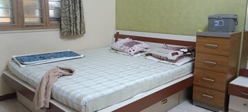 Bedroom in 5 BHK Villa at Science City – for Sale