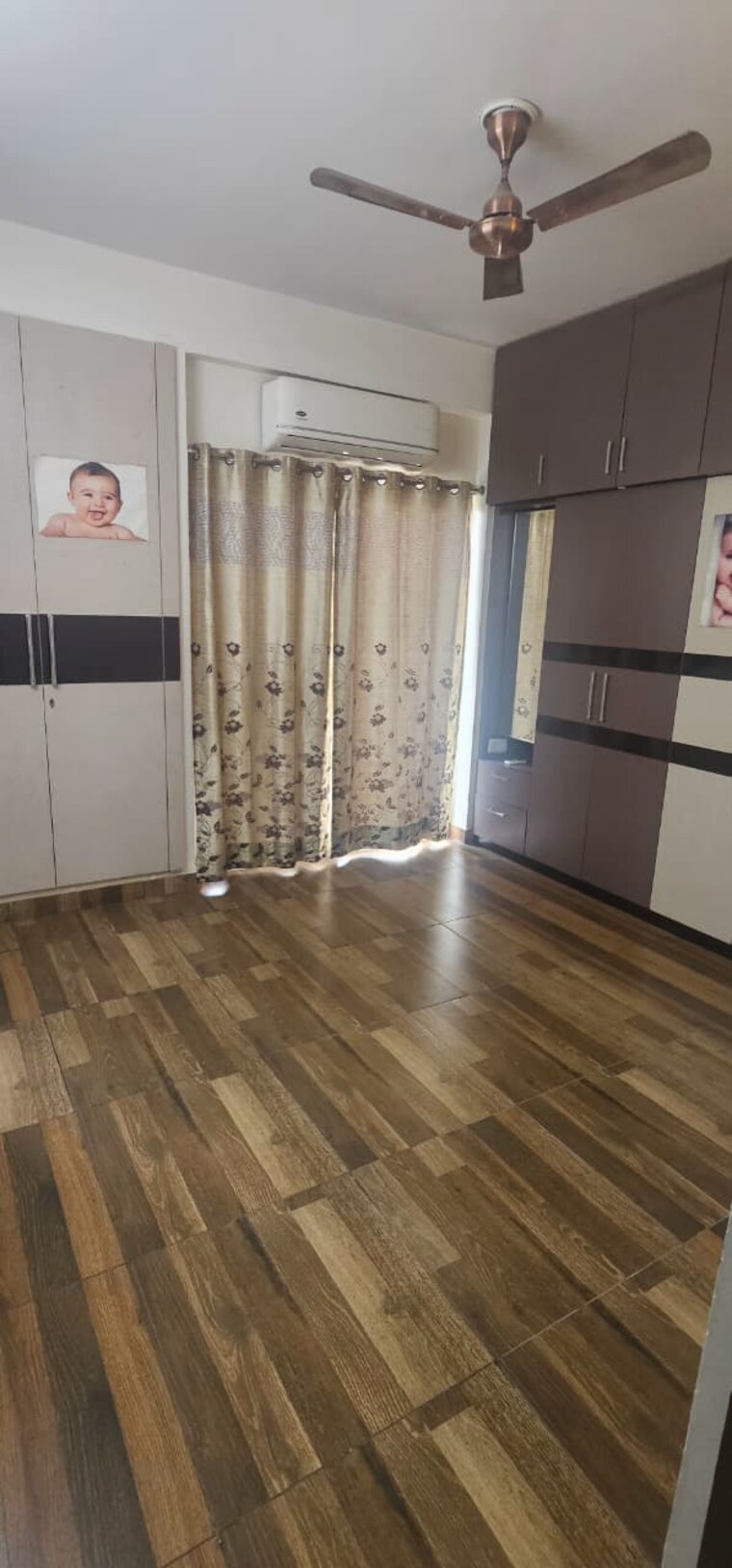 Room, m3m-golf-estate-fairway-west 3 Bedroom 3898 Sq.Ft. Apartment In Sector 65 Gurgaon 9175883