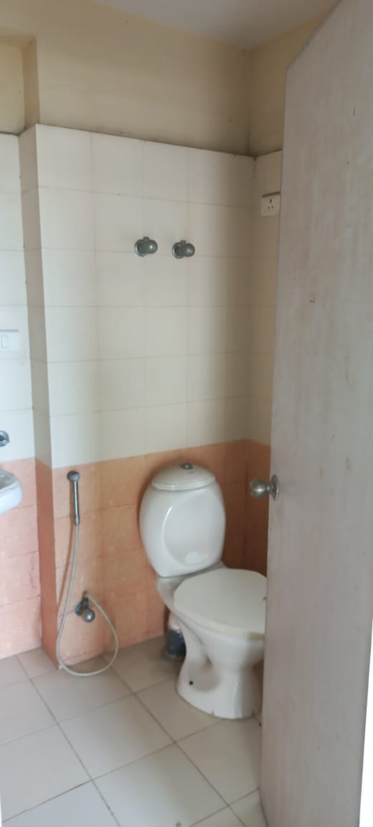 Bathroom, bengal-shelter-akankha 3 Bedroom 1250 Sq.Ft. Apartment In Rajarhat Kolkata 9175896