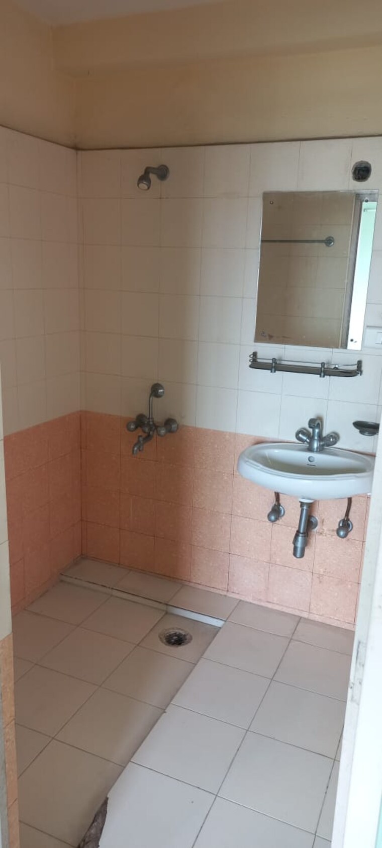 Bathroom, bengal-shelter-akankha 3 Bedroom 1250 Sq.Ft. Apartment In Rajarhat Kolkata 9175896