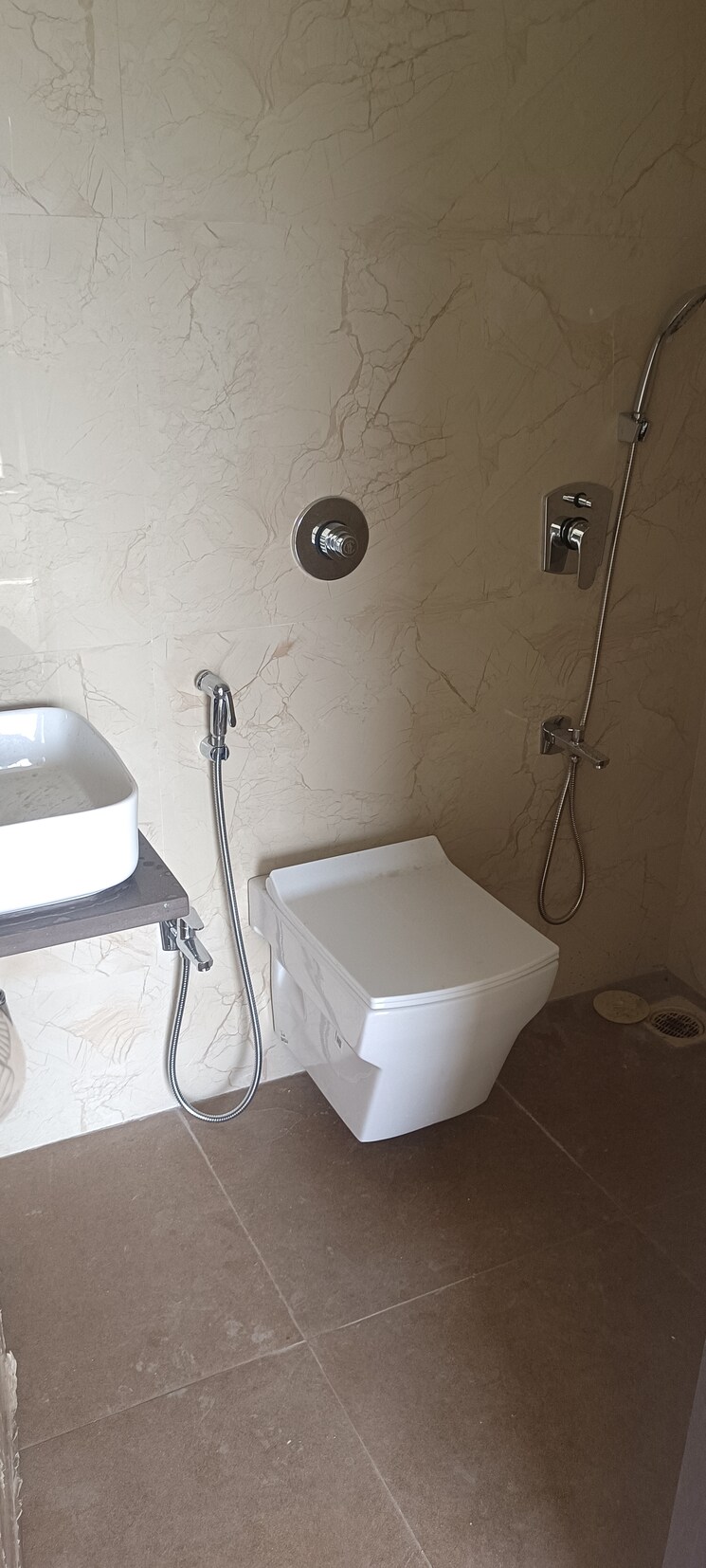 Bathroom, jp-eminence 2 Bedroom 577 Sq.Ft. Apartment In Andheri West Mumbai 9175916